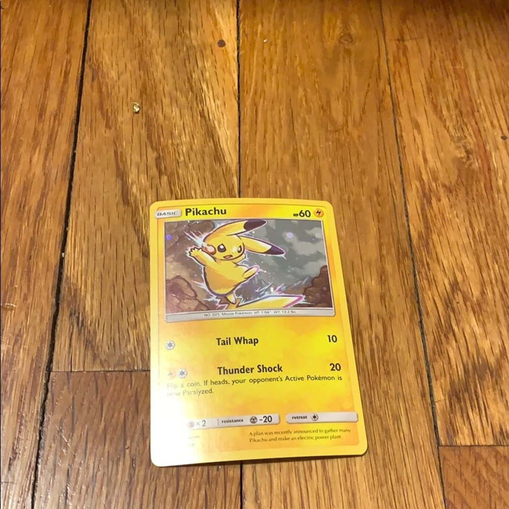 Holo pikachu